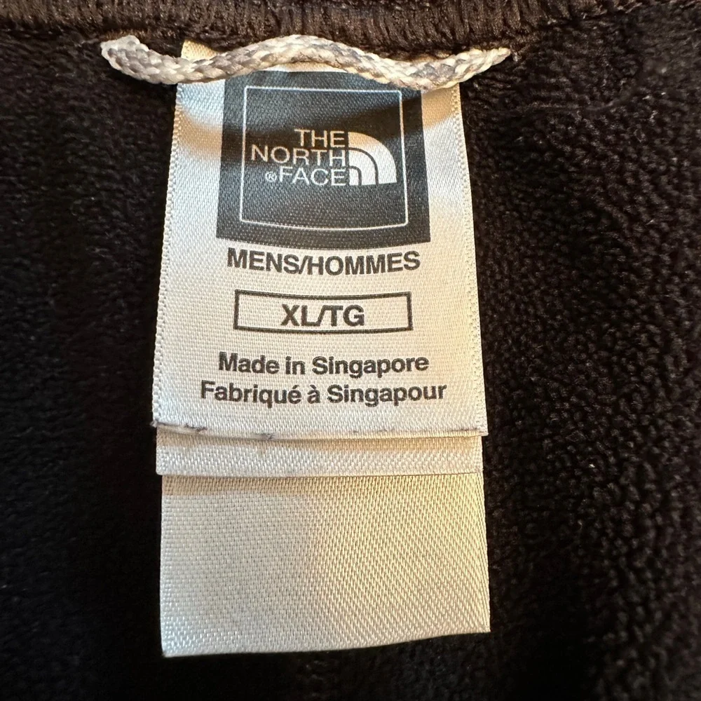 The North Face Men’s XL Fleece Lined Jogger Pants Elastic Waist Drawstring Black